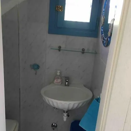 Blue House Kalandra