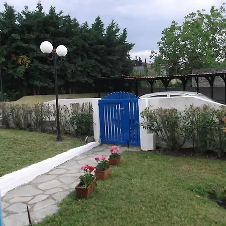Blue House * Kalandra