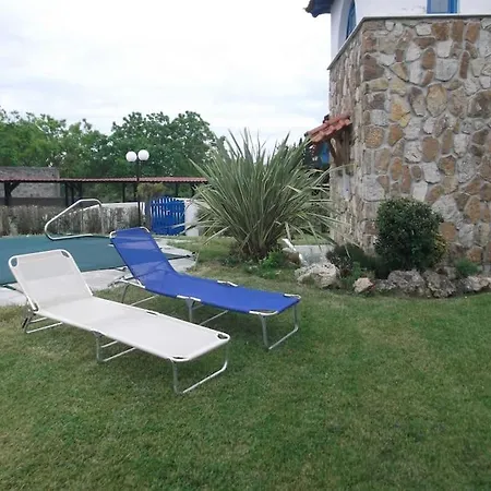 Holiday home Blue House Kalandra