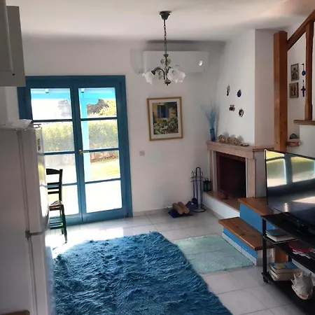 Blue House Holiday home Kalandra
