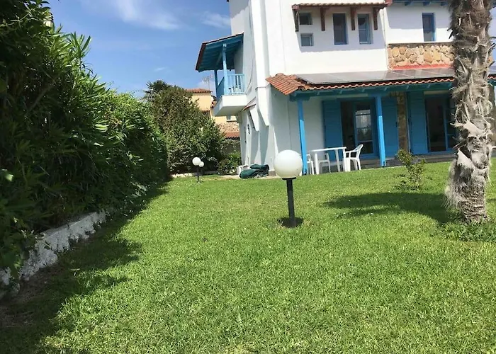 Blue House Kalandra