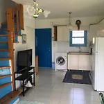 Blue House 펜션 *