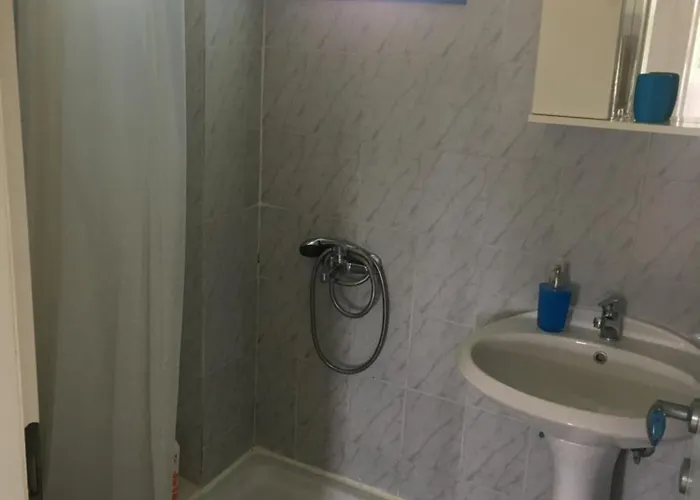 Blue House בית נופש *