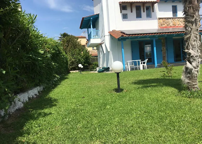 בית נופש Blue House Kalandra