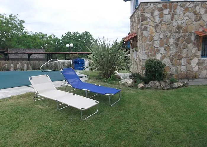 בית נופש Blue House Kalandra